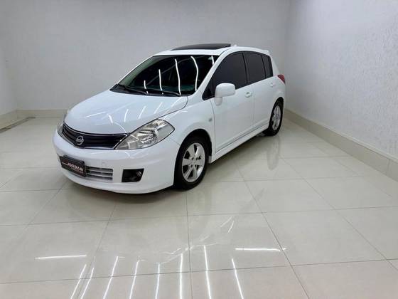 NISSAN TIIDA 1.8 SL 16V FLEX 4P AUTOMÁTICO